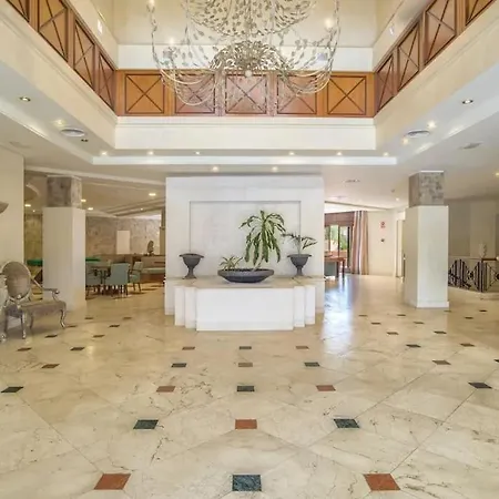 Happy Luxury - Beachside In Mar Azul, Apartment Estepona